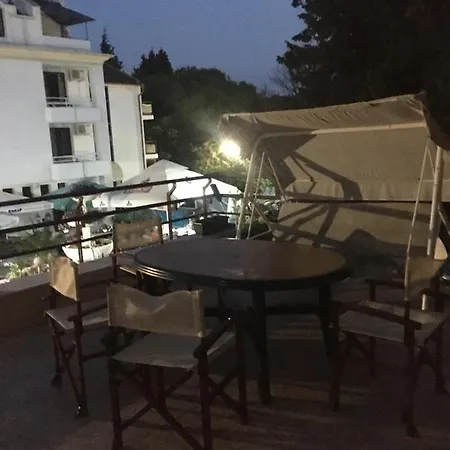 Holiday Rodopi Hotel
